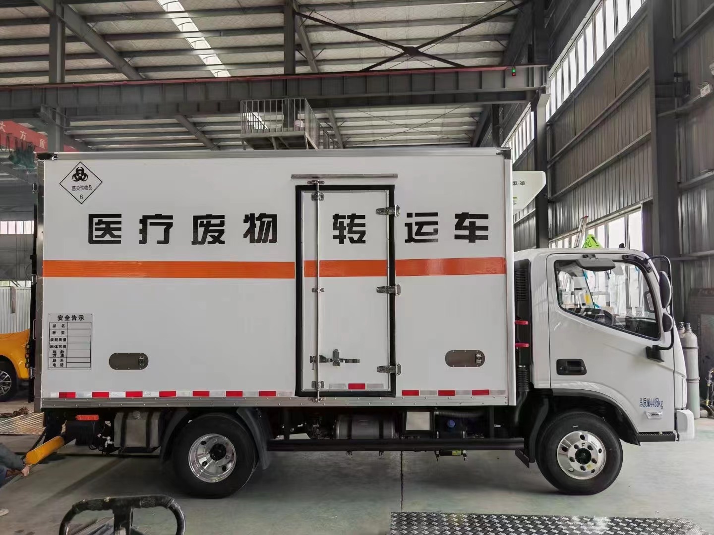 歐馬可藍牌醫療廢物轉運車