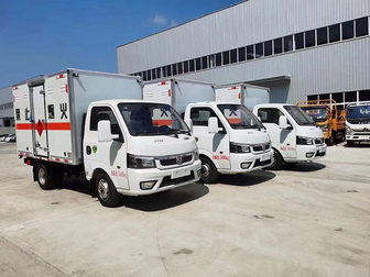 氣瓶運(yùn)輸車屬于幾類危險(xiǎn)品廂式車？楚勝危險(xiǎn)品廂式車廠